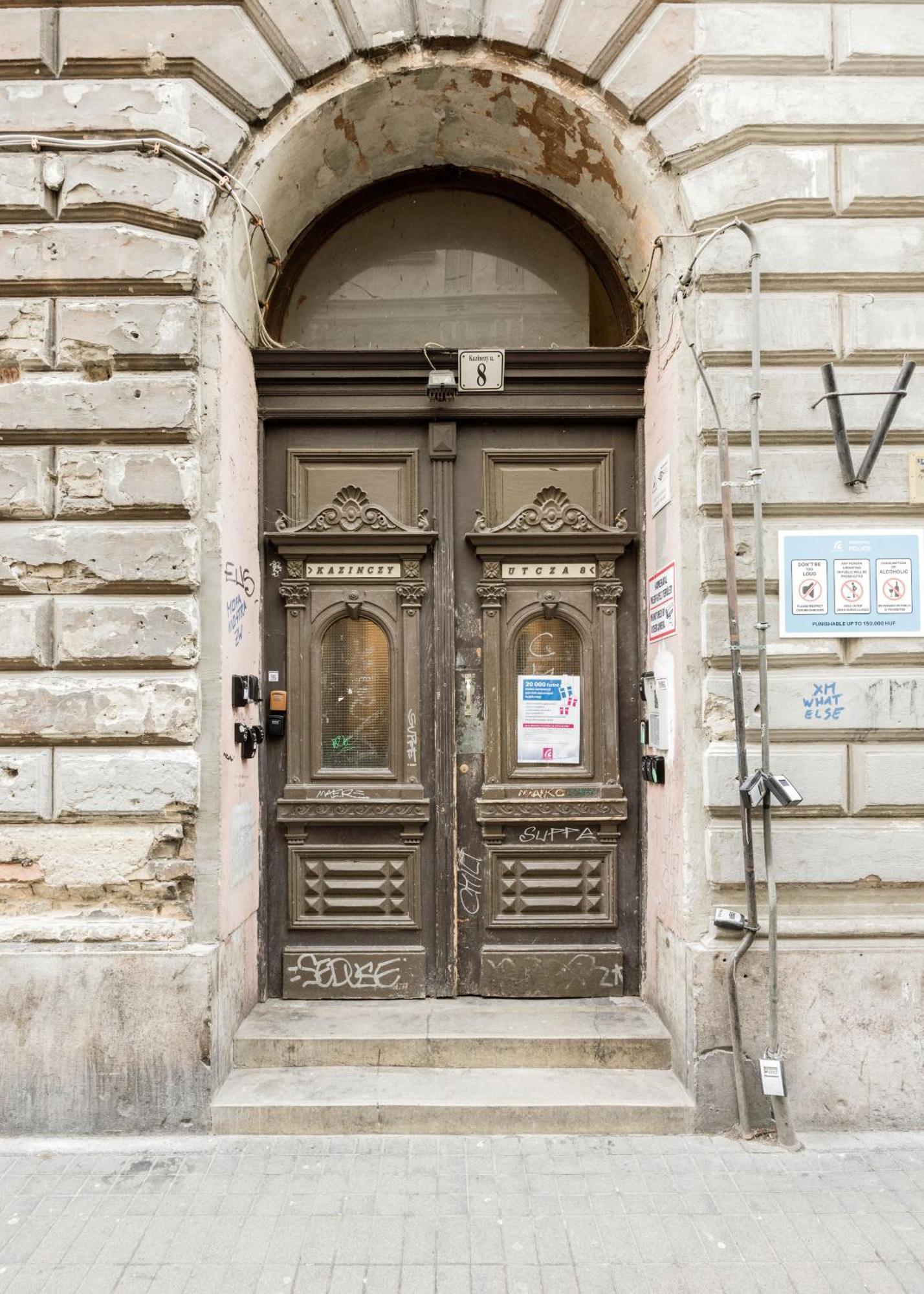 Wellness Wonderland: Garden, Sauna, Jacuzzi In Cbd Budapest Esterno foto