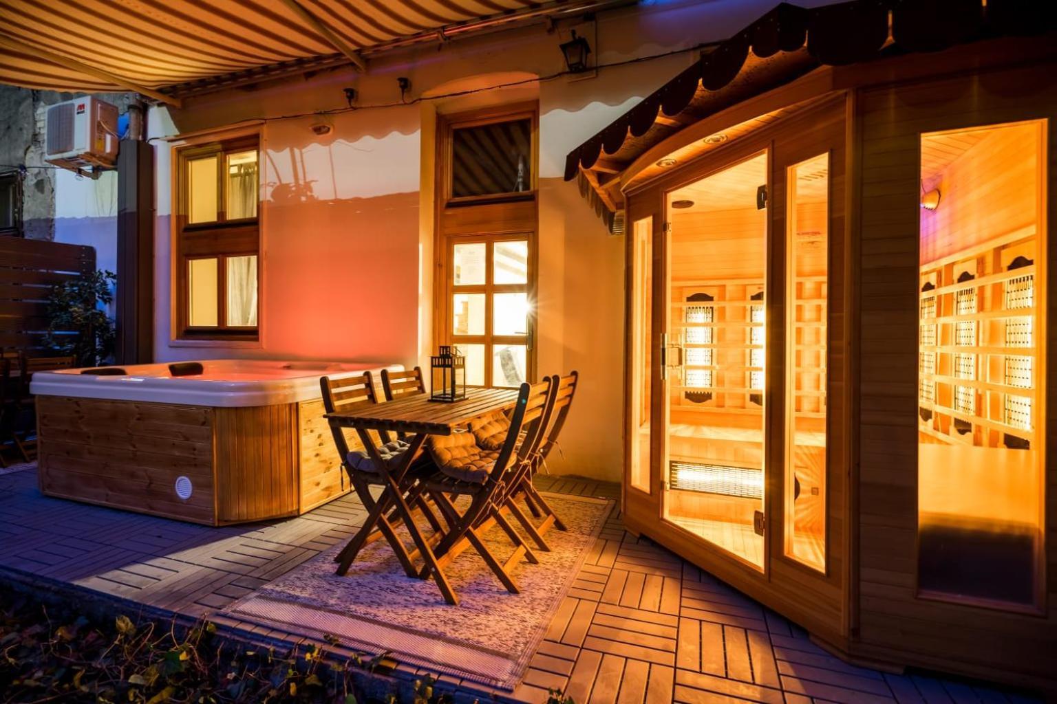 Wellness Wonderland: Garden, Sauna, Jacuzzi In Cbd Budapest Esterno foto