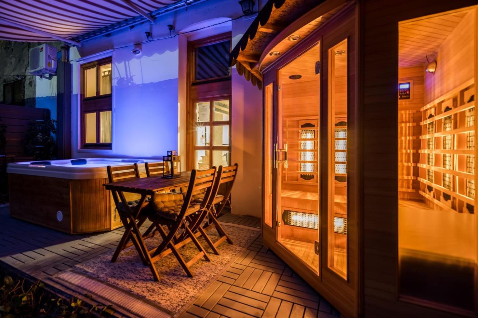 Wellness Wonderland: Garden, Sauna, Jacuzzi In Cbd Budapest Esterno foto