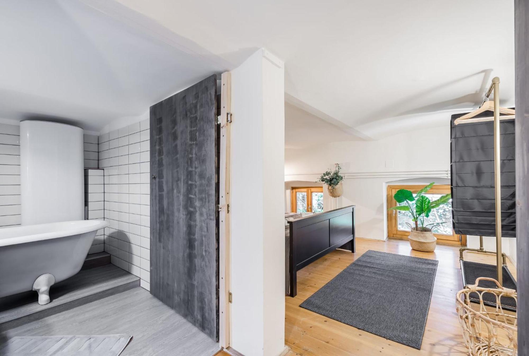 Wellness Wonderland: Garden, Sauna, Jacuzzi In Cbd Budapest Esterno foto